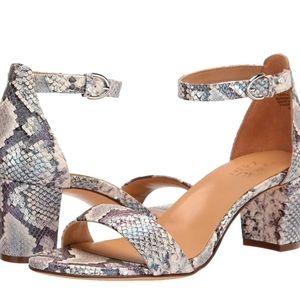 🆕️ NATURALIZER Vera Healed Sandal Blue Snake Iridescent 7.5W NWT